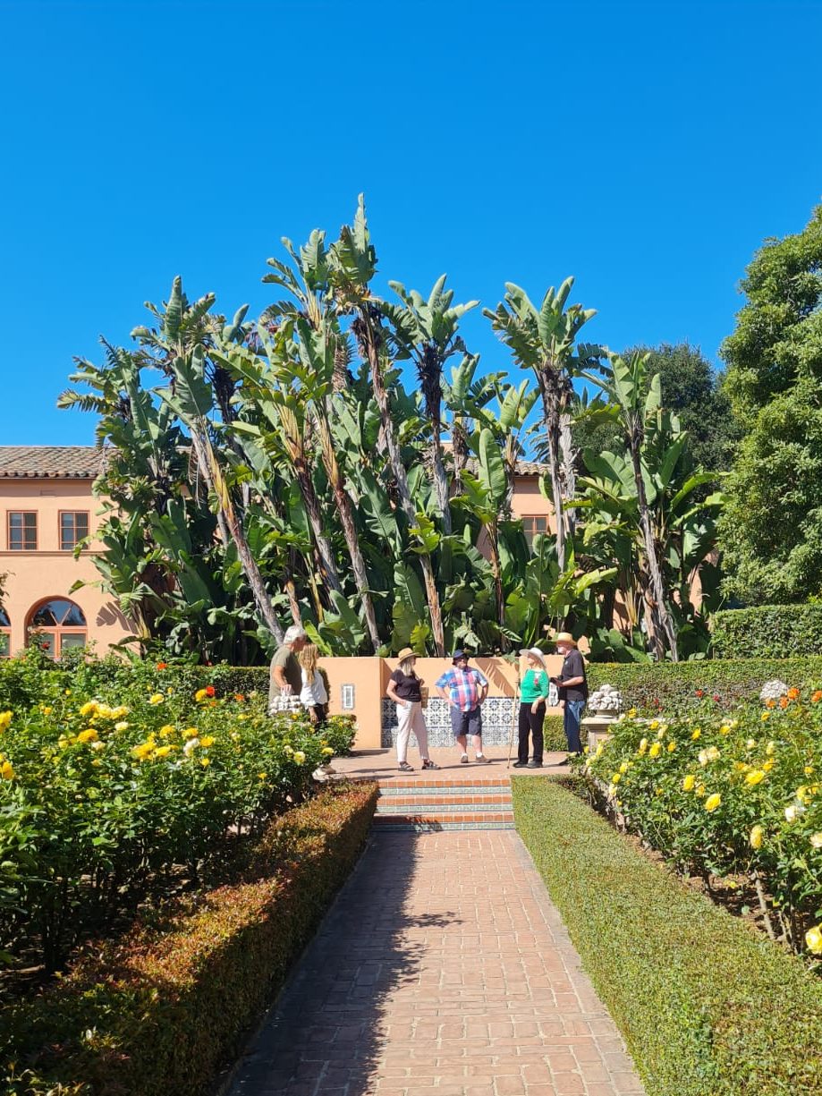 Lotusland-Montecito-16-edited - Este es el jardín botánico con la mayor cantidad de especies raras y exóticas de California