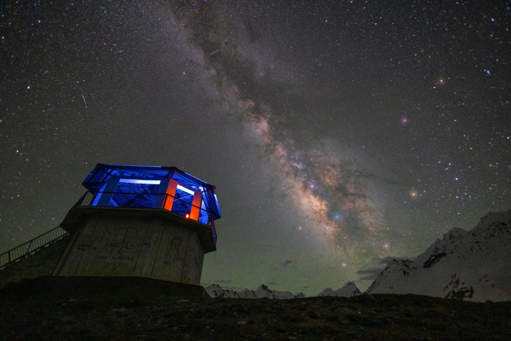 astroturismo_2025-1000x667 - 4 tendencias de viaje que dominarán el 2025, según Hilton