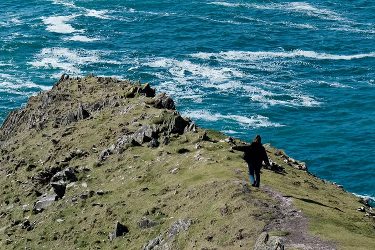 Viajó por carretera por el sur de Irlanda para conocer su herencia y esto fue lo que vivió