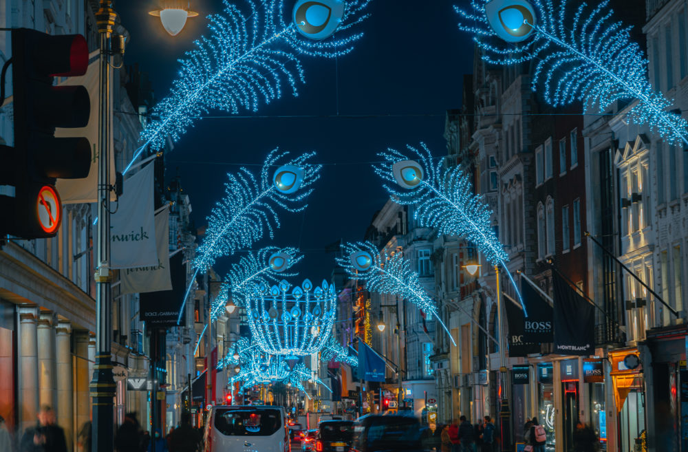 Navidad-en-Bond-Street-Londres-1000x657 - Navidad en Londres: dónde ver las decoraciones festivas