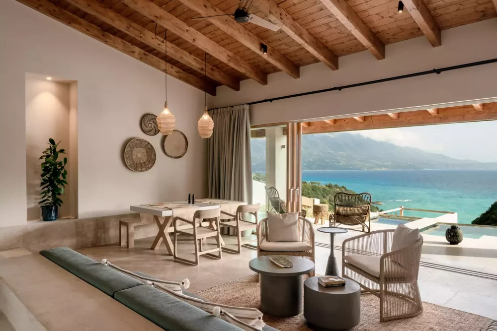 TAL-eliamos-villas-hotel-greece-interior-living-ELIAMOS0523-f05dbd3bd4354efda1be1736d525cec4-1000x667 - Esta es la única isla griega con un Parque Nacional. Así es visitarla