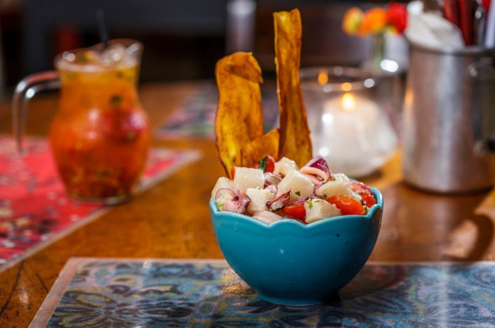 ceviche-peruano-1000x663 - Lima gastronómica, qué comer en la capital peruana