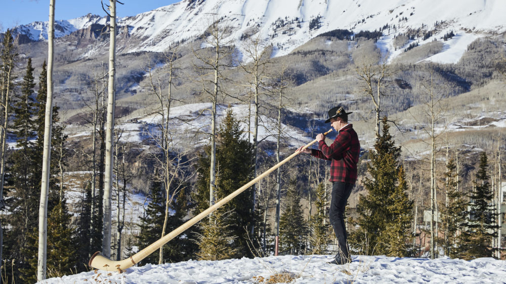 Alphorn-telluride-1000x563 - 7 razones para pasar esta Navidad en Telluride, Colorado