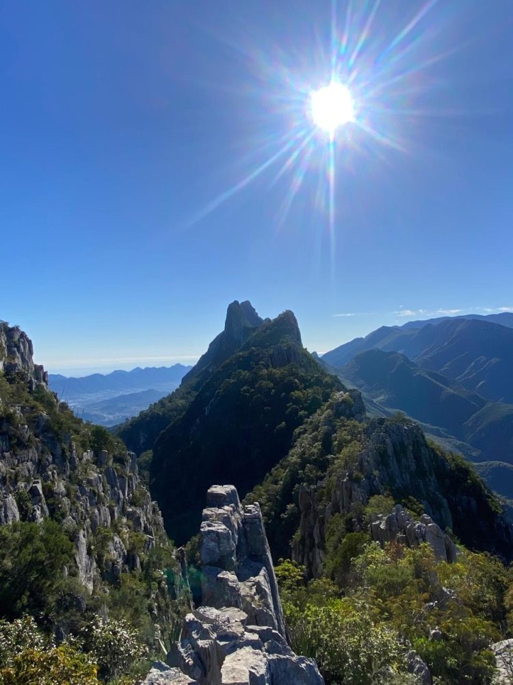 Cumbre-la-Eme-1-750x1000 - Monterrey, México: como un local (adoptivo) por Pilar Fernández