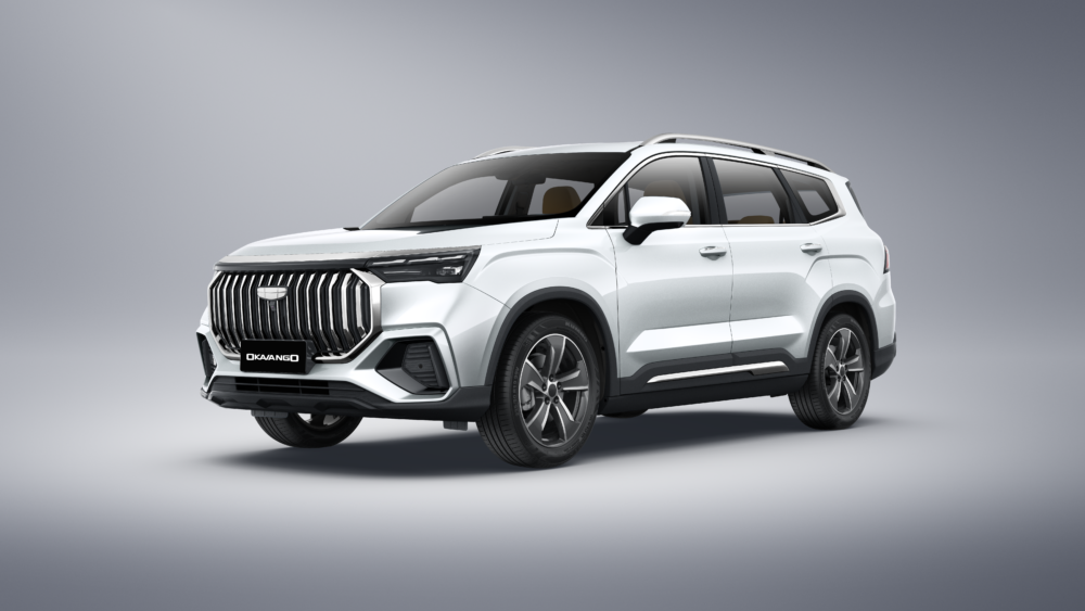 EXTERIOR_45°_white-1000x563 - Geely Okavango: el vehículo familiar para el viajero moderno