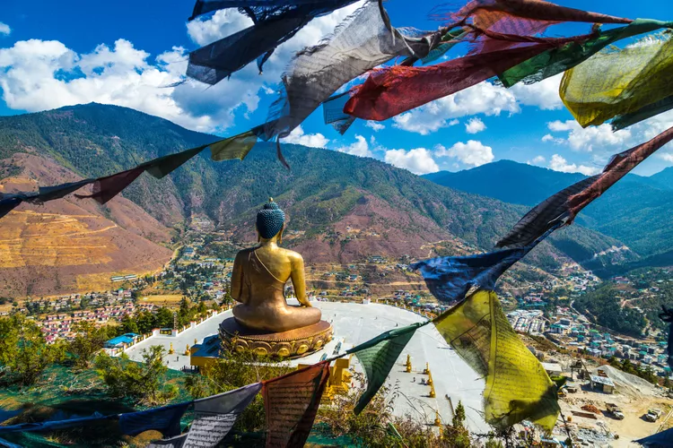 aerial-of-bhutan - Cómo planear el viaje de lujo perfecto a Bután