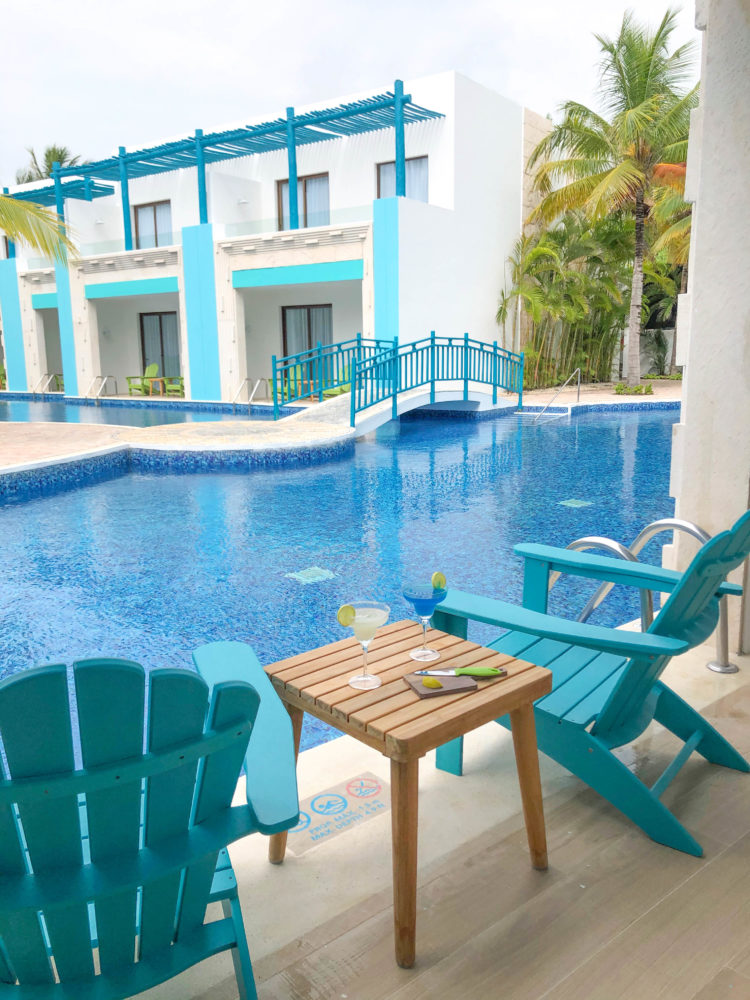 IRRC-Presidential-Swim-Up-Chill-Out-Suite_Terrace_pool_view-750x1000 - Margaritaville Island Reserve Riviera Maya & Riviera Cancún, un estilo de vida hecho hotel