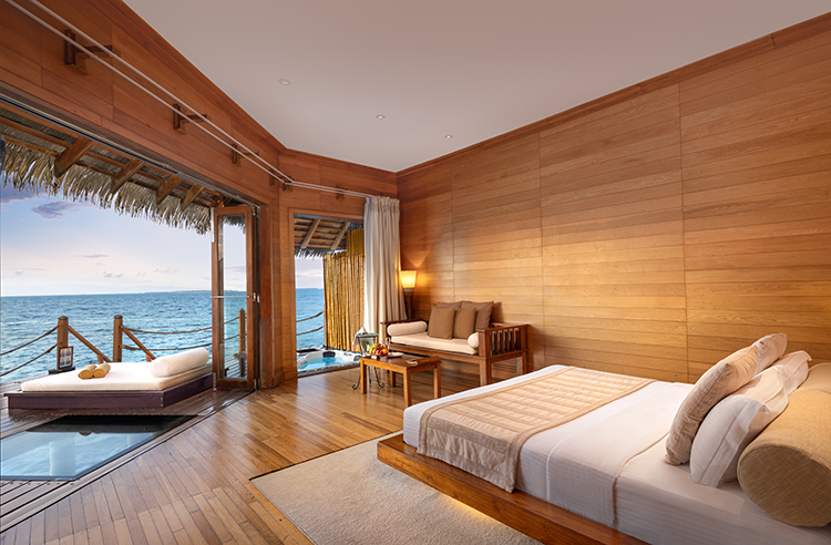 PRESTIGE-WATER-VILLA-5 - Adaaran Resorts: los resorts más exclusivos de las Maldivas para unas vacaciones llenas de aventura y lujo