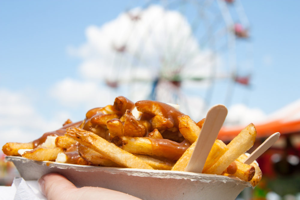 donde-comer-poutine-en-toronto-feria-1000x667 - 3 lugares para comer poutine en Toronto