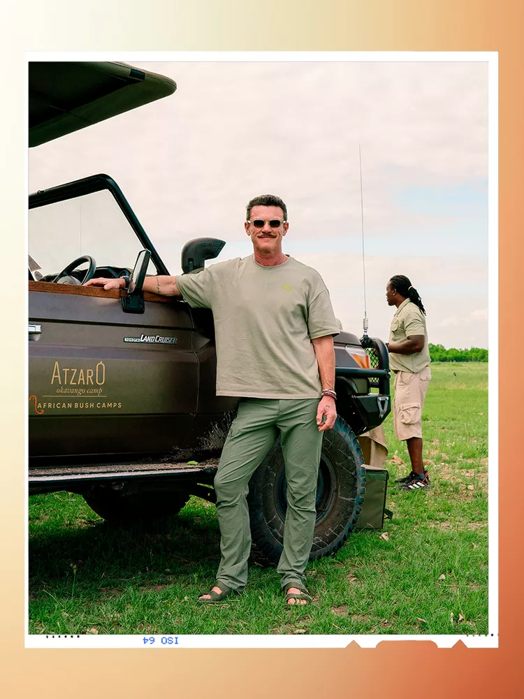 entrevista-actor-luke-evans-viaje-africa-2 - Luke Evans: safaris, Londres y por qué viajaría con Helen Mirren