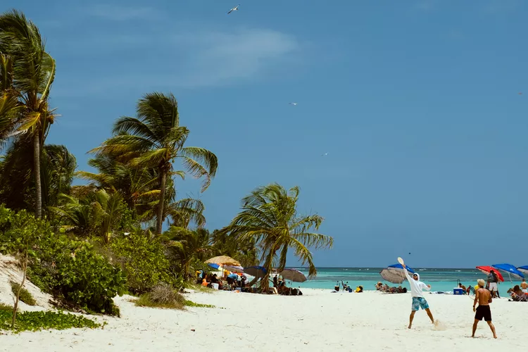 playa-flamenco-culebra-puerto-rico - Culebra, la isla con una de las mejores playas de Puerto Rico y el mundo