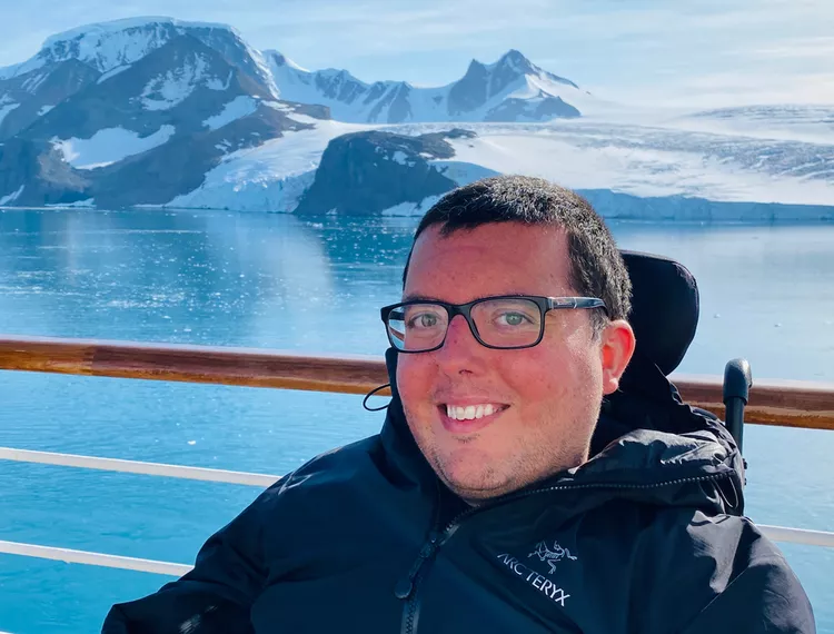 viajar-en-silla-de-ruedas - Viajar en silla de ruedas: Mi experiencia recorriendo 44 países