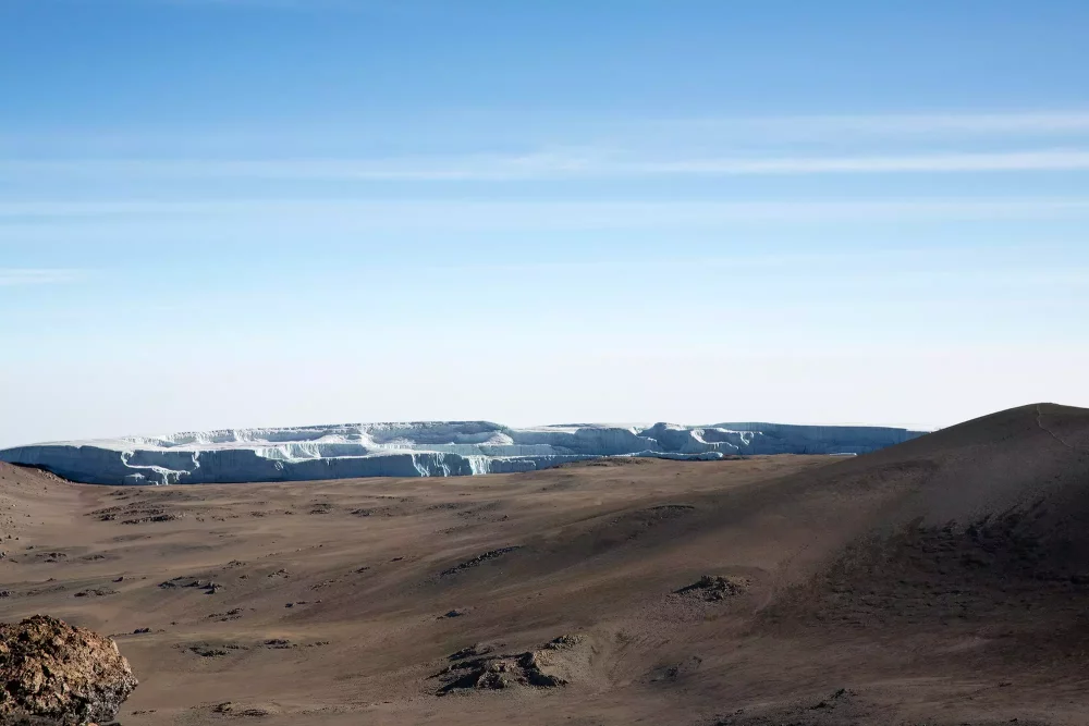 TAL-arctic-mount-kilimanjaro-tanzania-11-KILIMANJARO1023-8c97c83f65f946b59c882e186a1d8d83-1000x667 - Subí los 5 mil 800 metros del monte Kilimanjaro: así es como me sentí