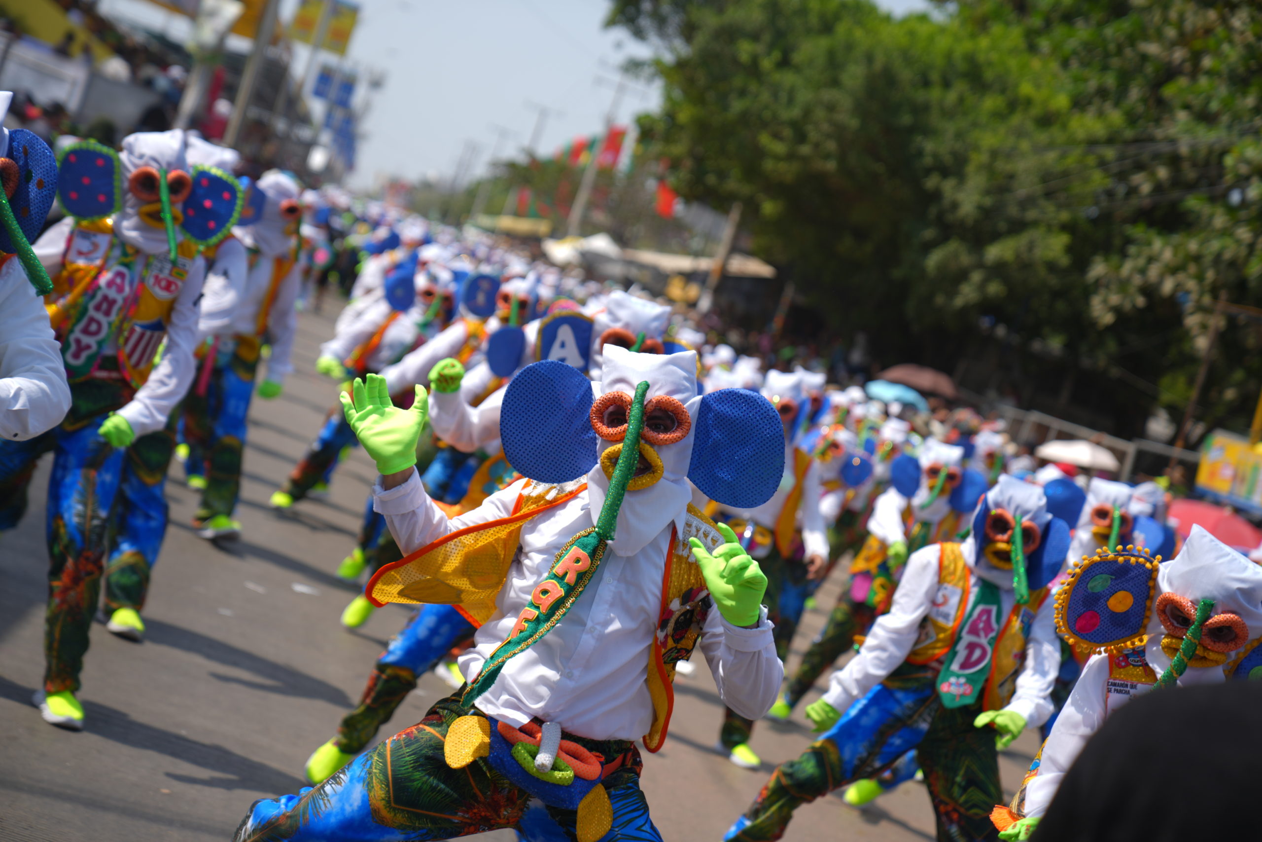 Así se vive desde adentro uno de los carnavales más grandes del mundo