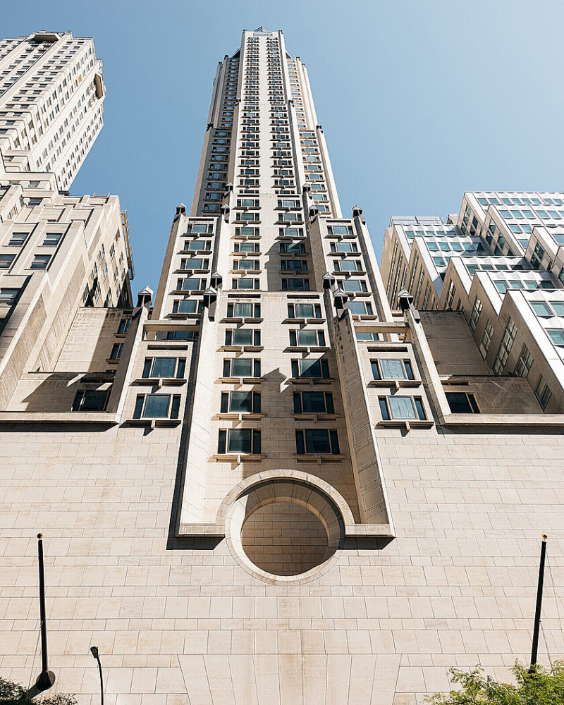 Exterior-6-800x1000 - Four Seasons Hotel New York: esplendor renovado