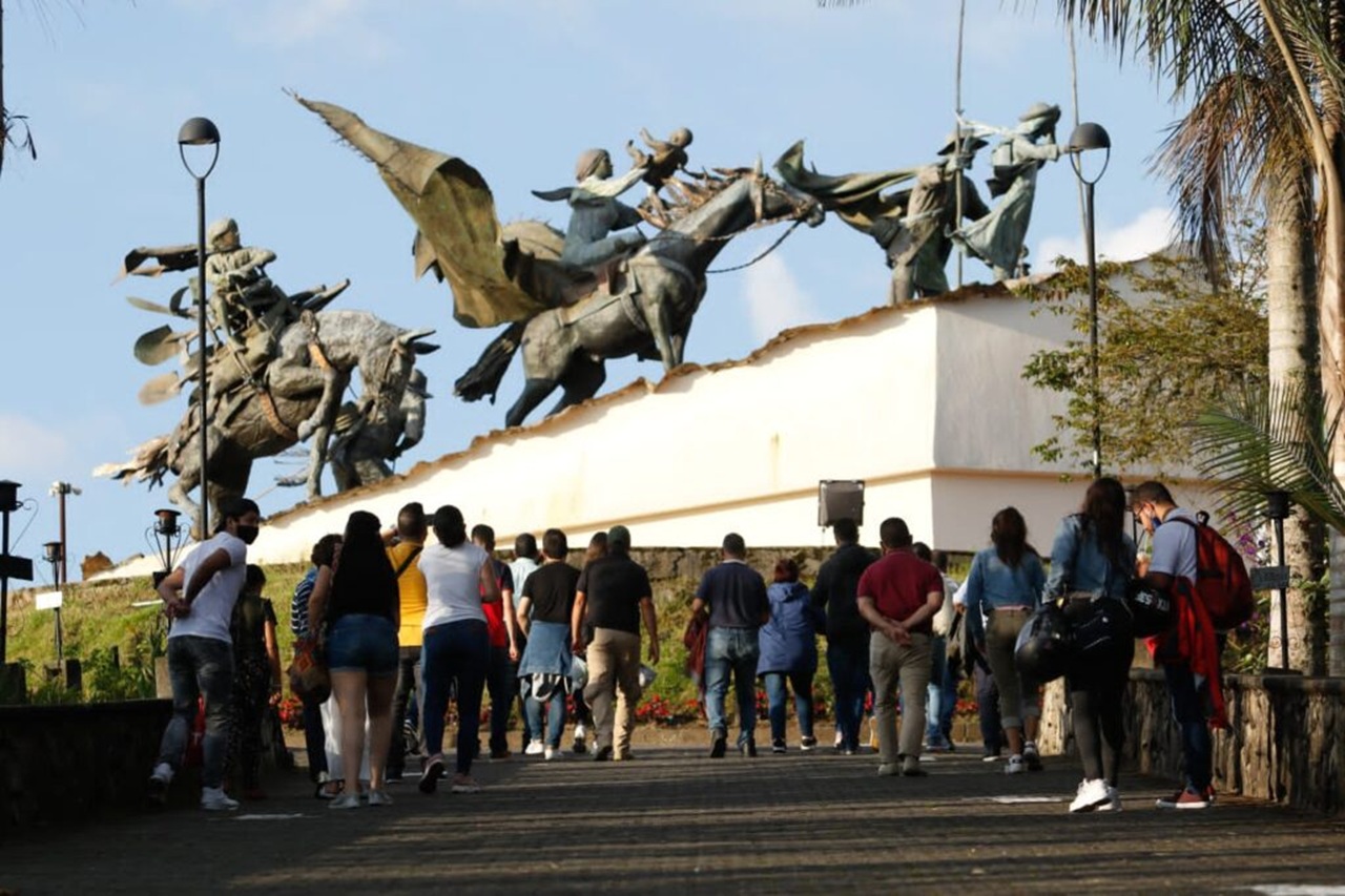 Manizales, una joya cafetera entre las 10 ciudades más acogedoras del mundo, según los Traveller Review Awards 2025