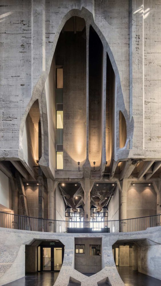 Museo-Zeits-arquitectura-y-arte-Sudafrica-563x1000 - Sudáfrica a medida: la grandeza de lo indómito