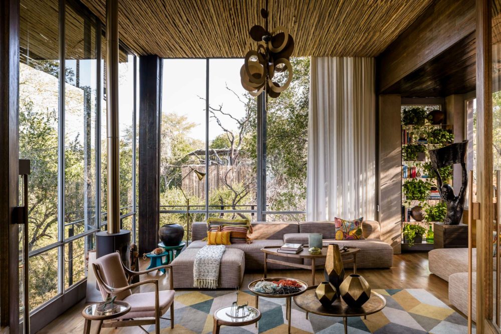 Singita-Sweni-Lodge_Lounge-1000x668 - Sudáfrica a medida: la grandeza de lo indómito