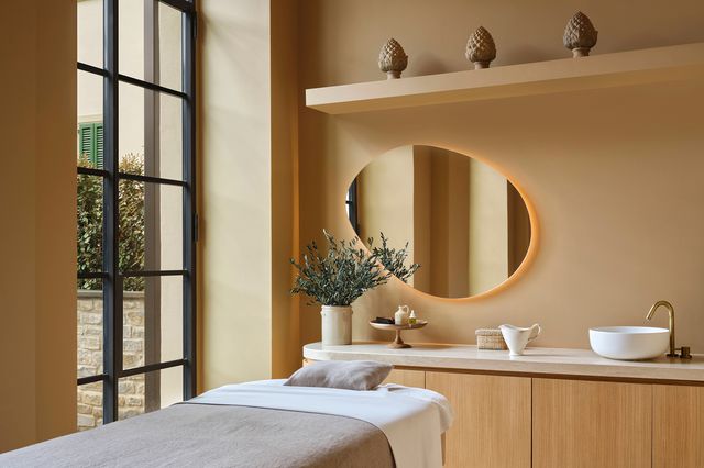 spa-collegio - Este nuevo hotel en Italia se siente como un resort rural toscano en el corazón de Florencia