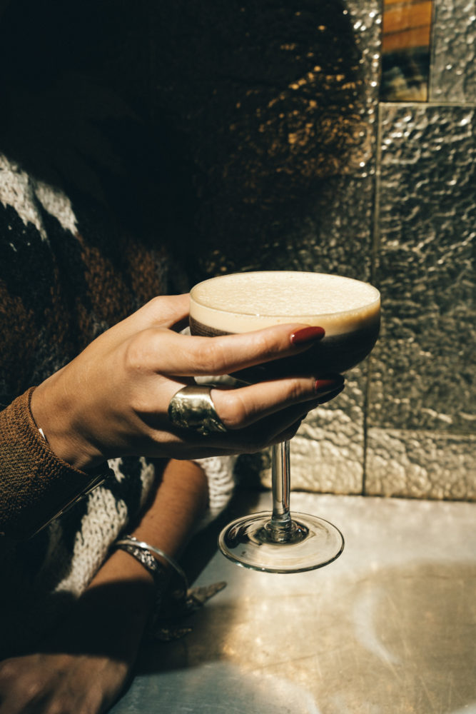 Expresso-Martini-Pony-Line-Four-Season-Buenos-Aires-667x1000 - Este bar argentino es el único de Sudamérica entre los 10 mejores Bares de Hotel del mundo