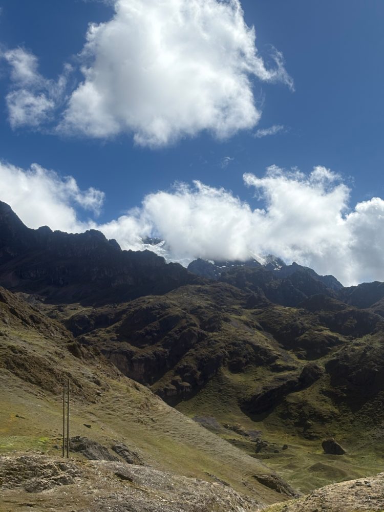 PAISAJE-750x1000 - Relájate en estas aguas termales a tres horas de Cusco 