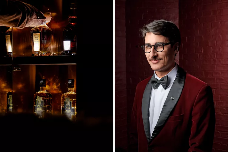 TAL-rare-bottle-spybar-bartender - Una mirada al interior de 7 bares speakeasy en hoteles de lujo