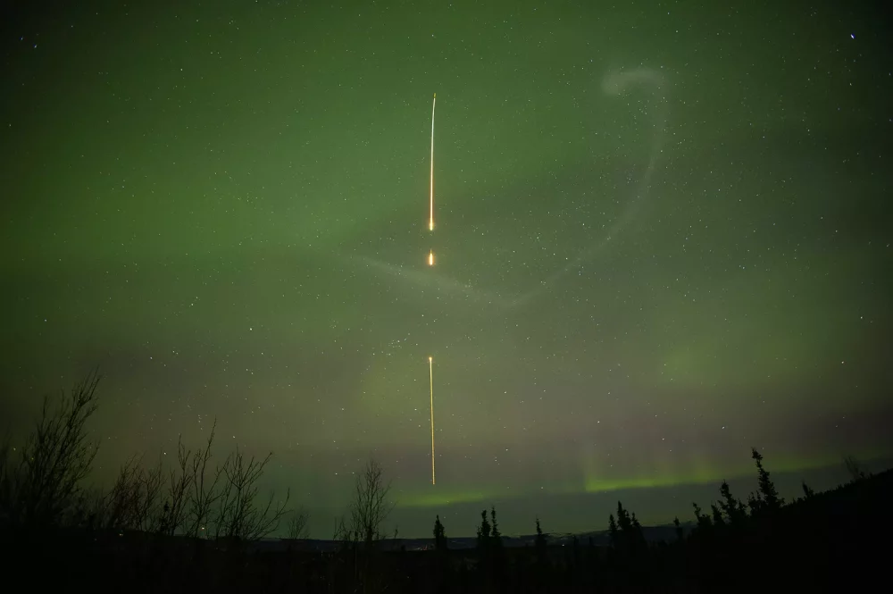 auroras-boreales-alaska-1000x665 - Un experimento de la NASA acaba de potenciar las auroras boreales en Alaska. Mira las fotos