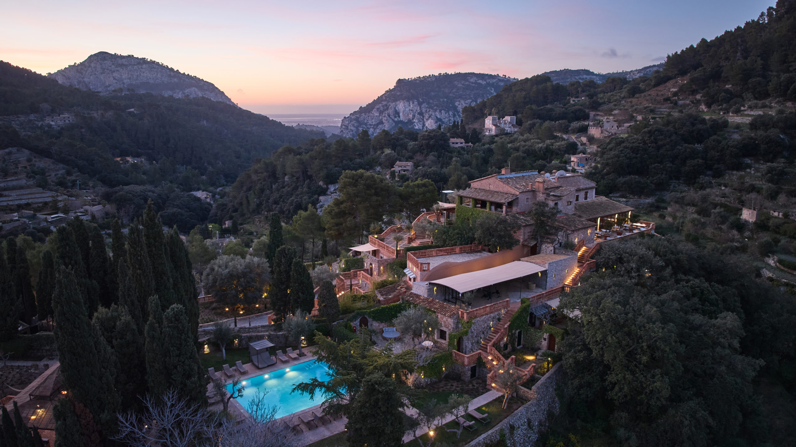 Hotel Valldemossa, un escondite entre olivos en la isla de Mallorca Hotel Valldemossa, un escondite entre olivos en la isla de Mallorca