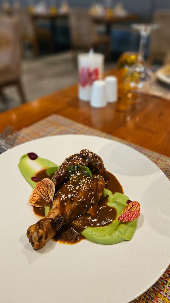 WhatsApp-Image-2025-05-22-at-2.04.27-PM-1-563x1000 - Punta Cana: donde el Caribe se fusiona con el lujo 