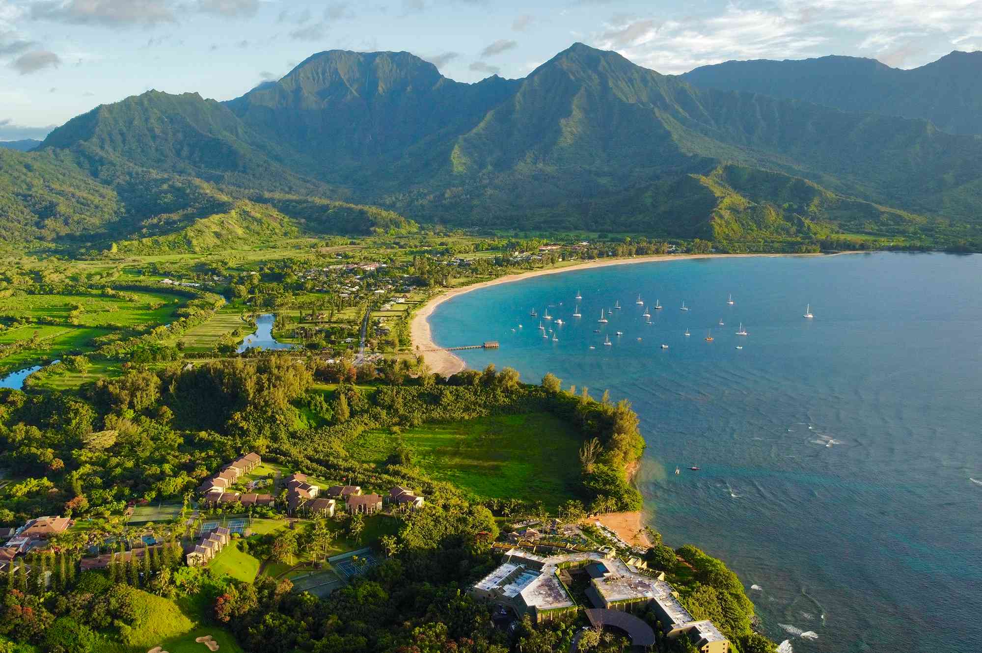 Hawái lanza impuesto turístico para combatir el cambio climático y proteger su paraíso natural