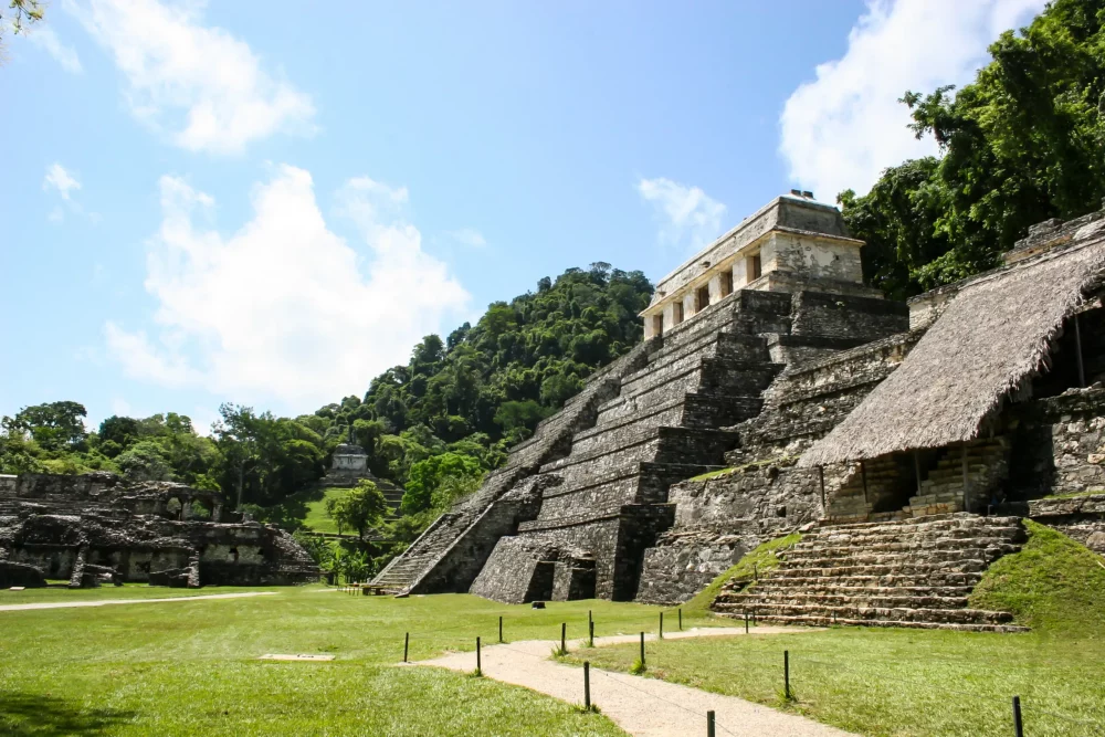 ruinas-mayas-1000x667 - ¿Cuál es el mejor lugar para quedarse en Tulum?