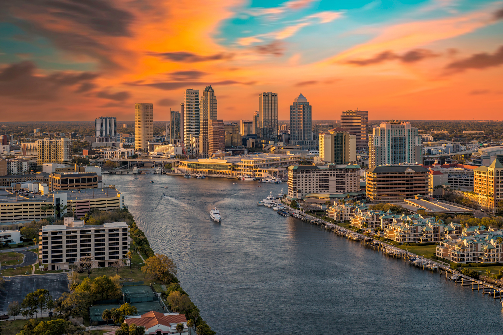 Así se vive el verano en Tampa: helado, playas secretas y paseos al atardecer en la ciudad más cool de Florida