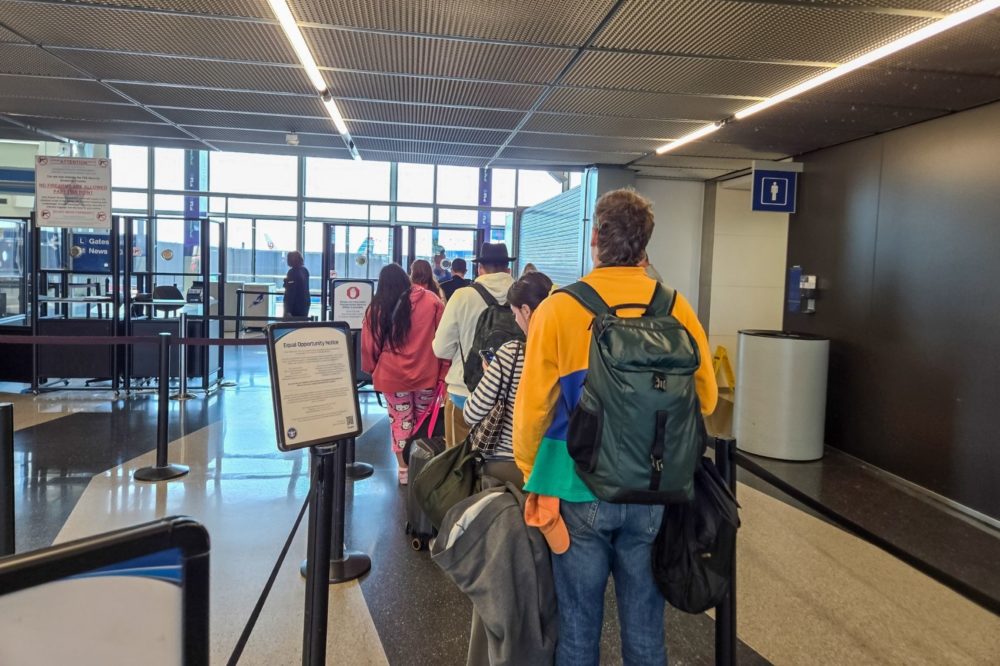 aeropuerto-1000x666 - Qué hacer si cancelan tu vuelo, según expertos en viajes