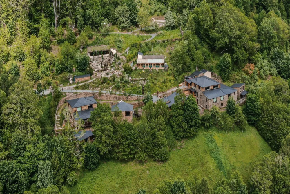 Aldea Do Mazo: un refugio sostenible y con historia escondido en Galicia