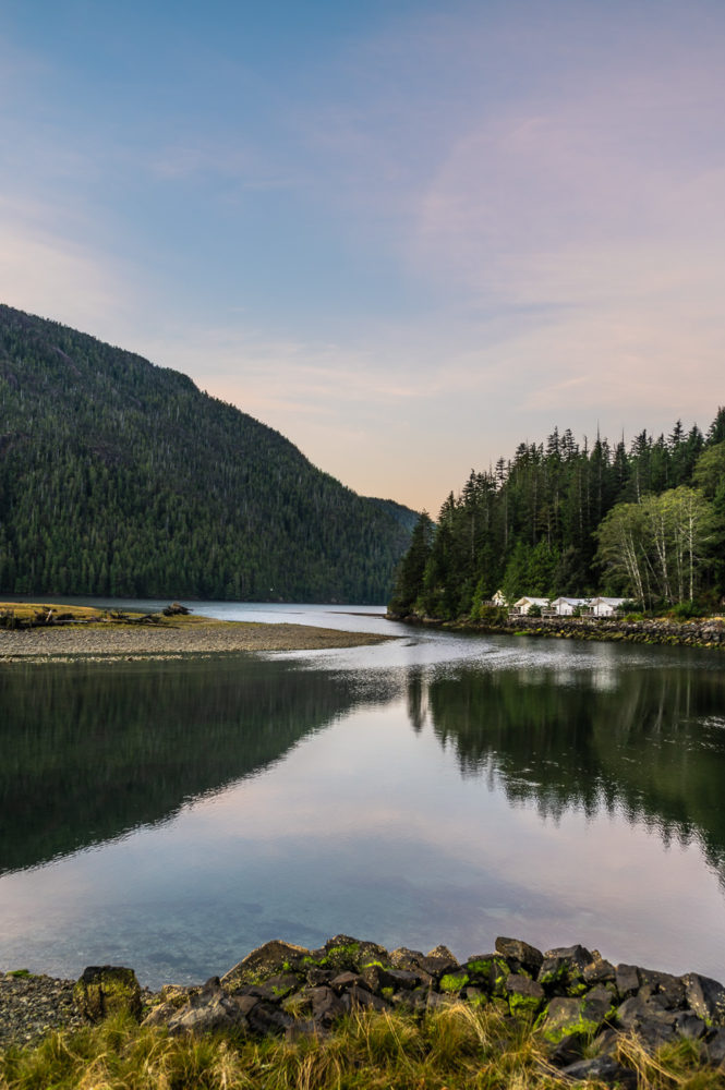 campamento-Clayoquot-Lodge-BC-Canada-665x1000 - Clayoquot Lodge: naturaleza de lujo en la Isla de Vancouver