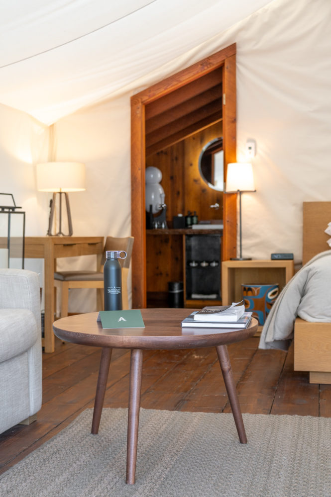 habitacion-Clayoquot-Lodge-glamping-BC-665x1000 - Clayoquot Lodge: naturaleza de lujo en la Isla de Vancouver