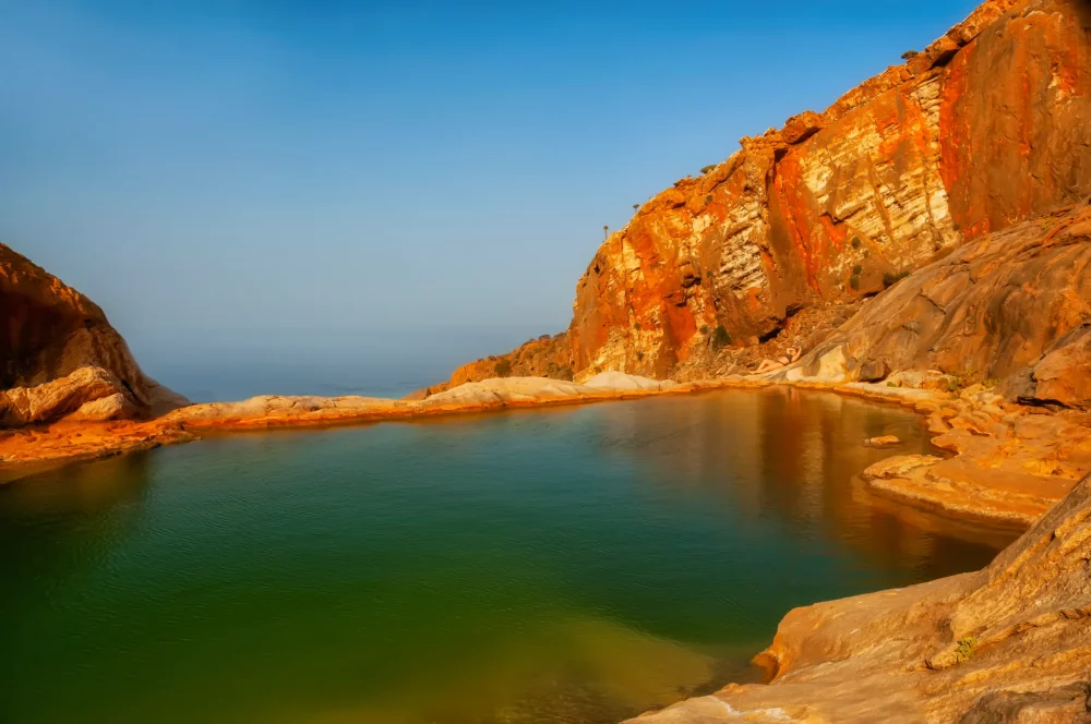 lago-isla-socotra-1000x664 - ¿Qué hace especial a Socotra?