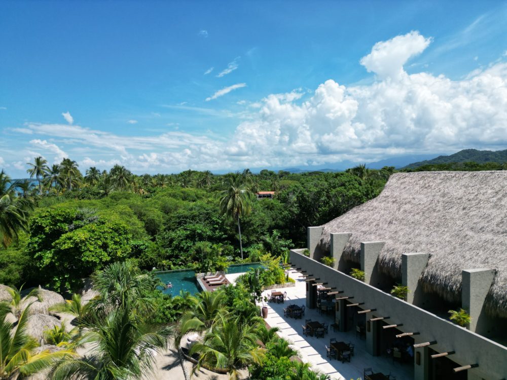 Naio-Hotel-Villas-5-1000x750 - Naio y Coco, dos hoteles colombianos donde el lujo conecta con la naturaleza y la ciudad