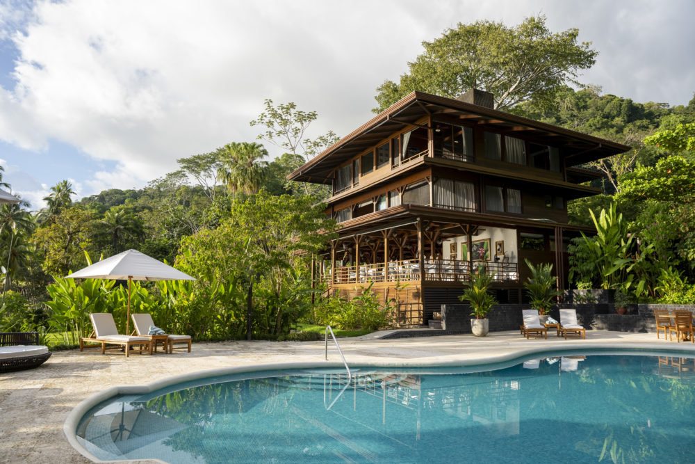 Duerme entre los bosques tropicales, volcanes y playas de Costa Rica en estos 7 hoteles boutique