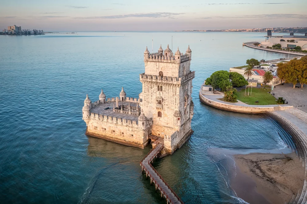 lisboa-1000x666 - 20 destinos imprescindibles para viajar solo por todo el mundo
