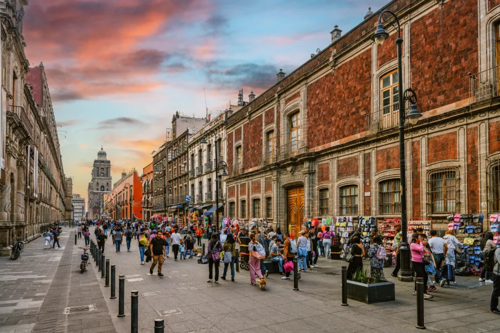 mexicodf-1000x667 - 20 destinos imprescindibles para viajar solo por todo el mundo