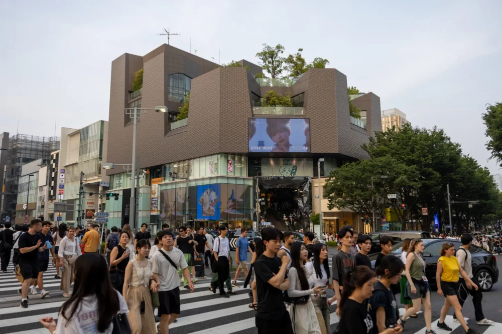 omotesando-en-tokio-1000x667 - Qué ver y hacer en Tokio (si lo visitas por primera vez)