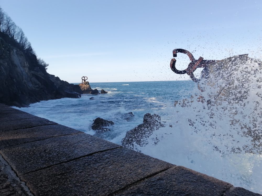 peine-del-viento-san-sebastian-1000x750 - Planes sencillos para hacer en San Sebastián durante el festival de cine