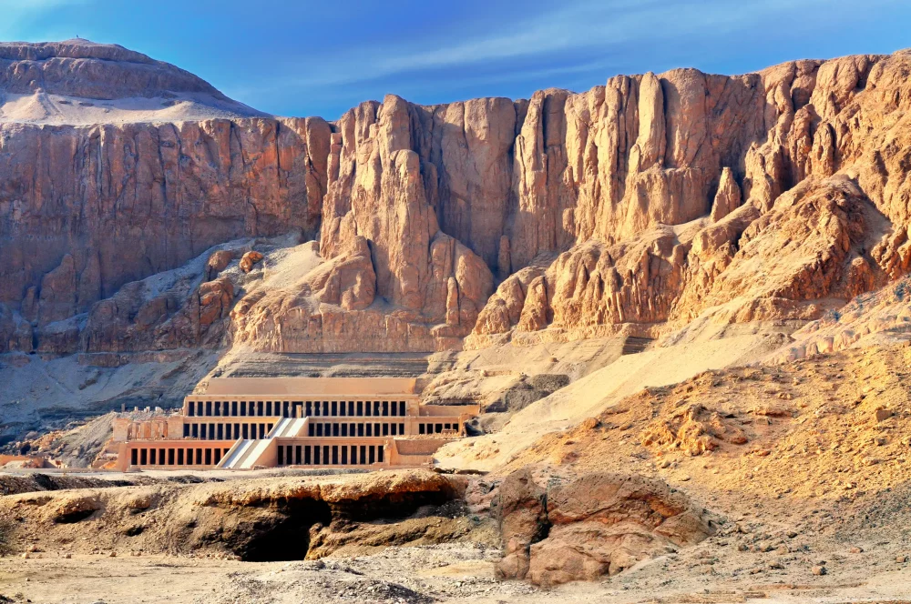 valle-de-los-reyes-1000x664 - Viajes a Egipto: razones para ir, experiencias imperdibles y aspectos clave