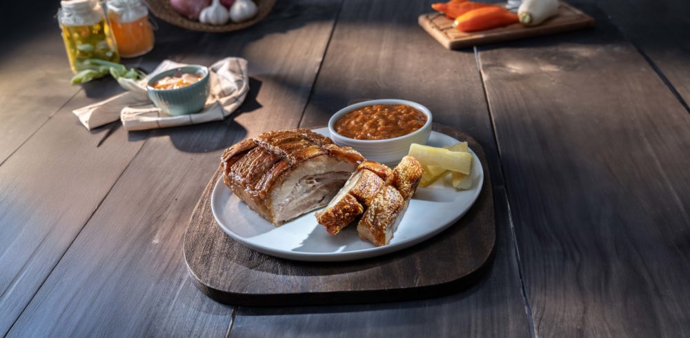 CHANCHO-AL-PALO-1000x490 - Lima, el viaje empieza en el plato