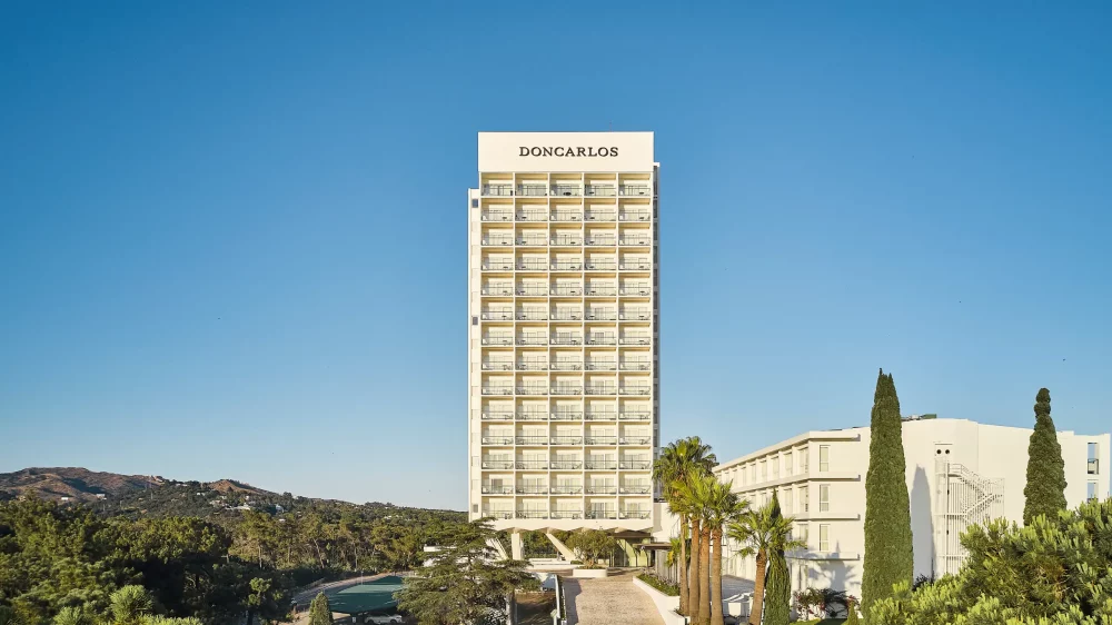 Don-Carlos-Marbella-2-1000x562 - Don Carlos Marbella: el renacer de un icono del lujo mediterráneo