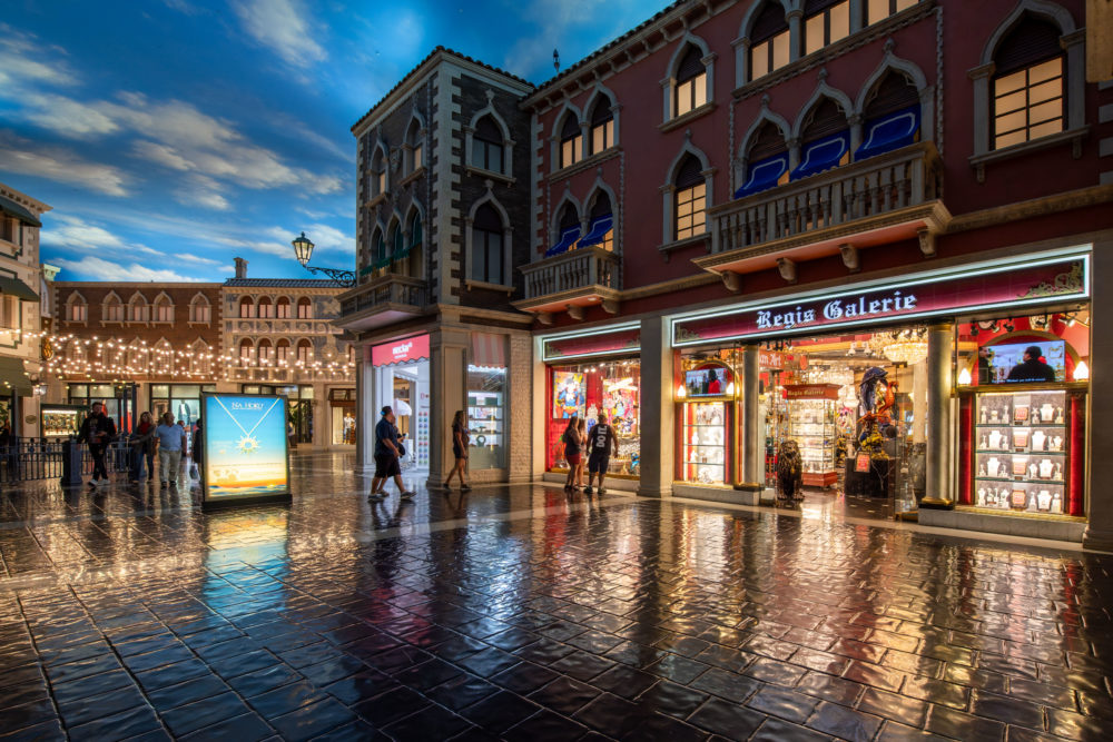 Regis-Galerie_Credit-to-Grand-Canal-Shoppes-1000x667 - Explora Grand Canal Shoppes en el Venetian Resort Las Vegas, la mejor experiencia de compras