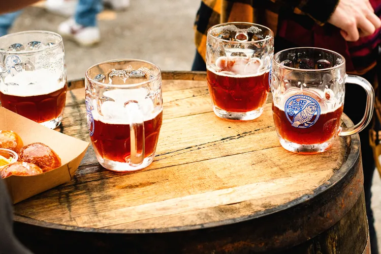 Esta ciudad estadounidense celebra el Oktoberfest como Múnich: con cerveza, pantalones de cuero y atracciones de carnaval