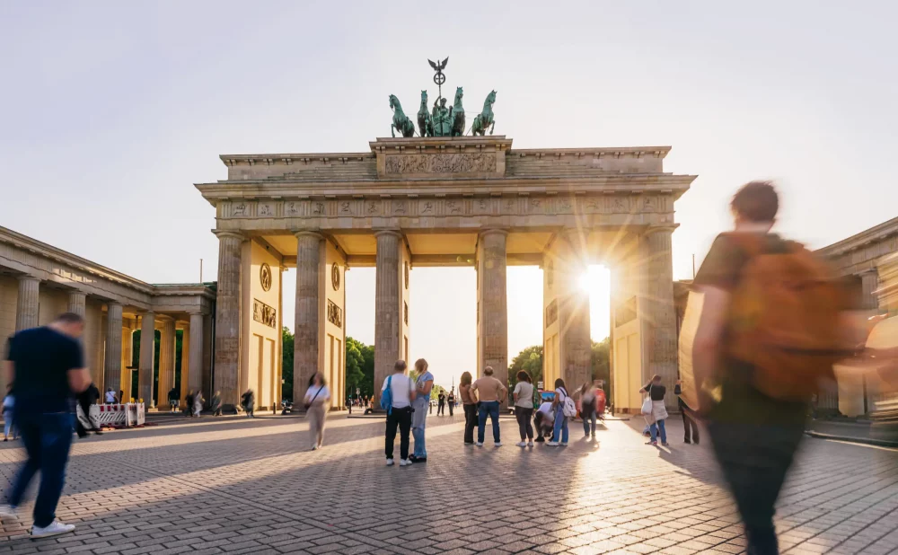 puerta-de-brandemburgo-1000x618 - ¿Cuáles son los 10 países más visitados de Europa?