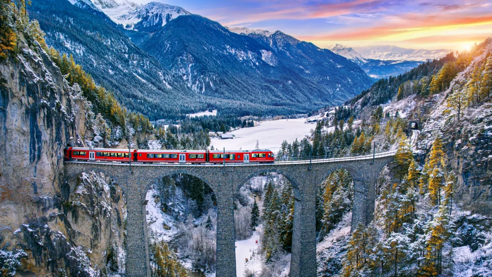 tren-en-la-montana-filisur-suiza-1000x563 - Europa sobre raíles: la aventura del Interrail